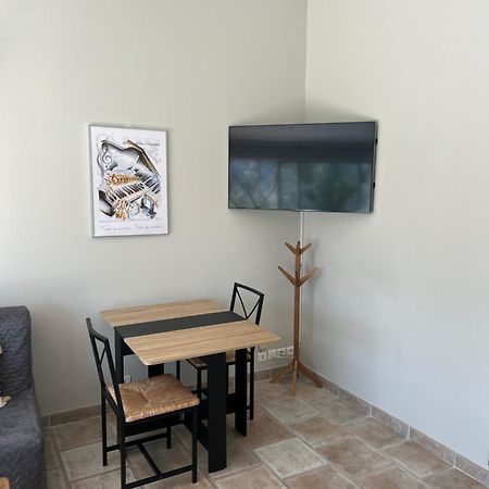 Gite La Maison Dans L'Olivette Oraison Zewnętrze zdjęcie
